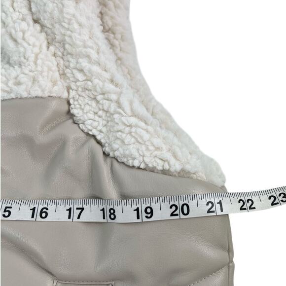 New Women’s BLANKNYC Vegan Leather Quilted Sherpa Vest Size S - Picture 8 of 9